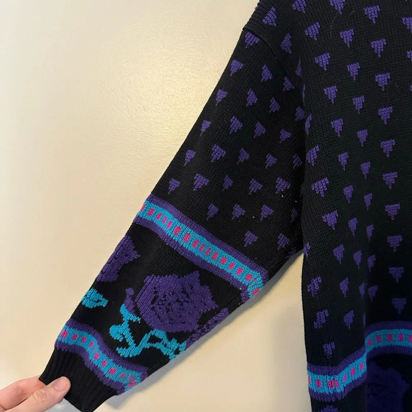 Vintage Floral Wrap Around Sweater Medium - Picture 5 of 6